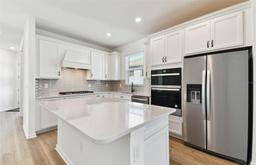 Picture of 9413 Ballaster Pointe Loop, Parrish, FL 34219