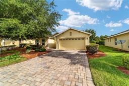 Picture of 5072 Neptune Circle, Oxford, FL 34484