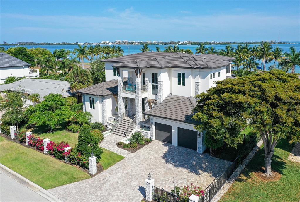 Picture of 121 Seagull Lane, Sarasota, FL 34236
