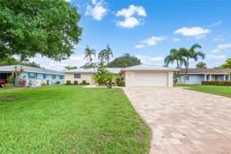 Picture of 403 13Th Street Sw, Ruskin, FL 33570