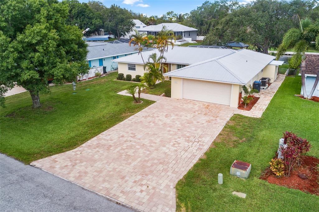 Picture of 403 13Th Street Sw, Ruskin, FL 33570