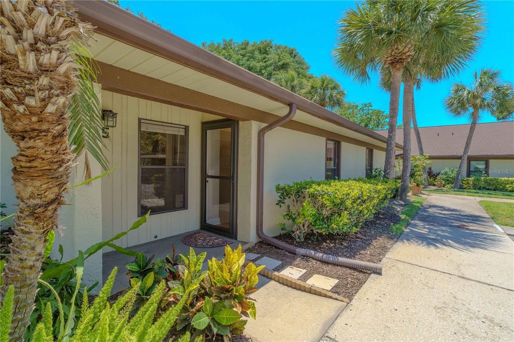 Picture of 1341 Azalea Drive Unit 1905, Dunedin, FL 34698