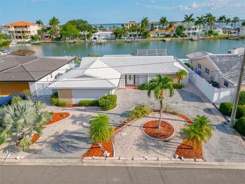 Picture of 790 Capri Boulevard, Treasure Island FL 33706