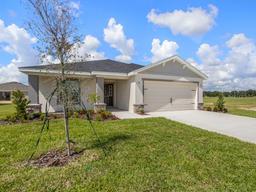 Picture of 2097 Summerlake Drive, Auburndale, FL 33823