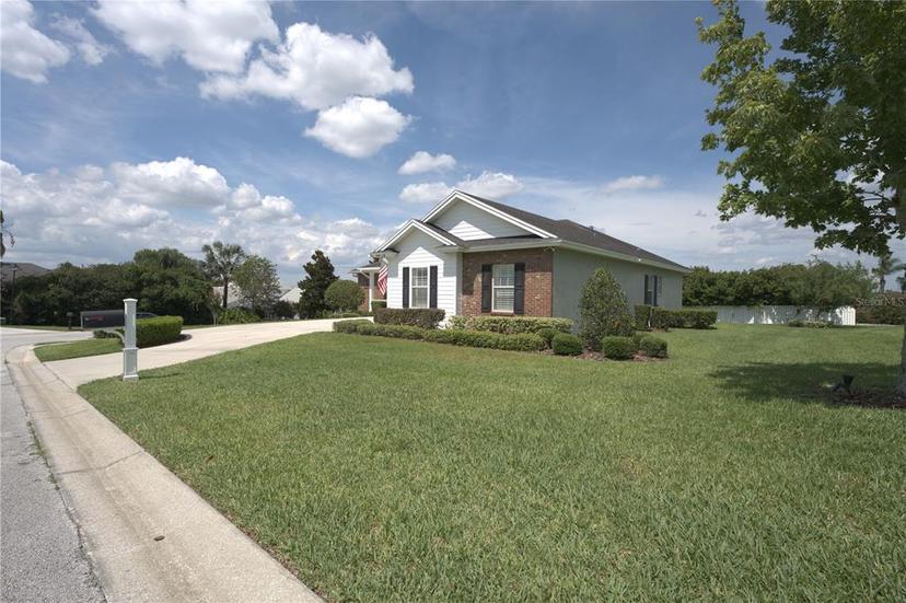 Picture of 6514 Crews Lake Crest Loop, Lakeland FL 33813