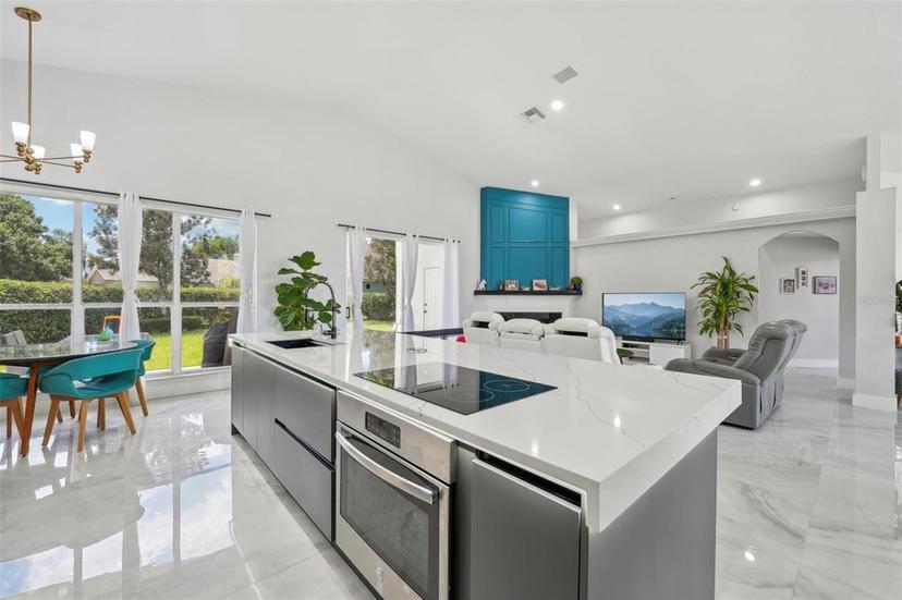 Picture of 9226 Longfellow Place, Apopka FL 32703