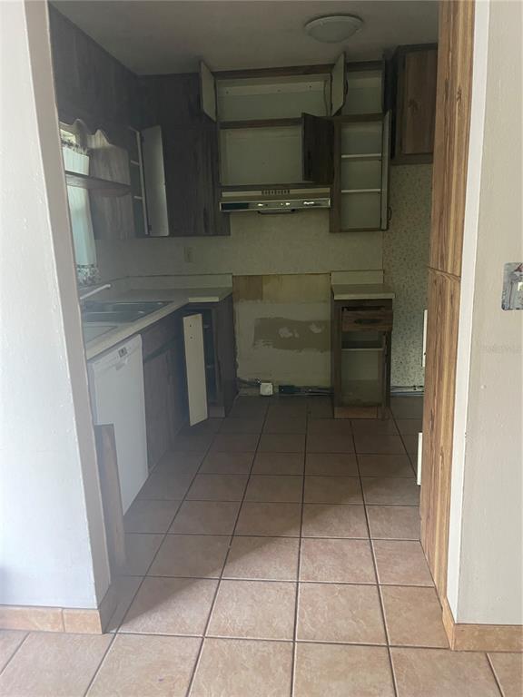 Picture of 10007 N 26Th Street, Tampa FL 33612