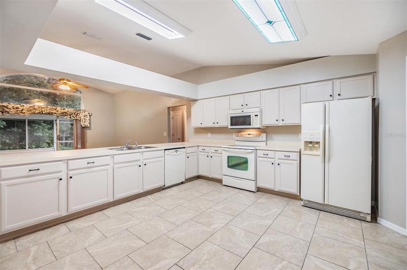 Picture of 6928 Stephens Path, Zephyrhills FL 33542