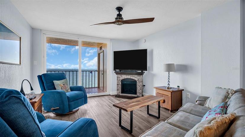 Picture of 9 Haig Place Unit 806, Dunedin FL 34698