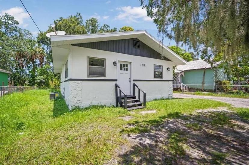 Picture of 1616 18Th Street Court E, Palmetto FL 34221