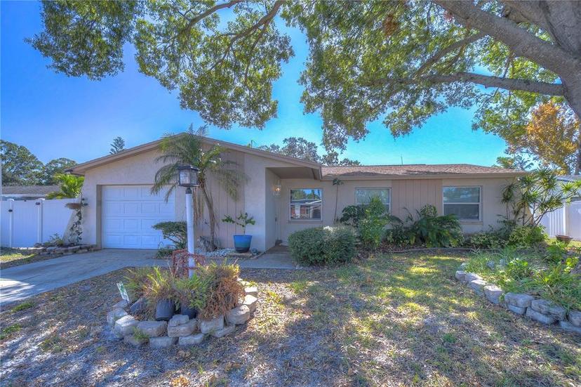 Picture of 9252 81St Avenue, Seminole FL 33777