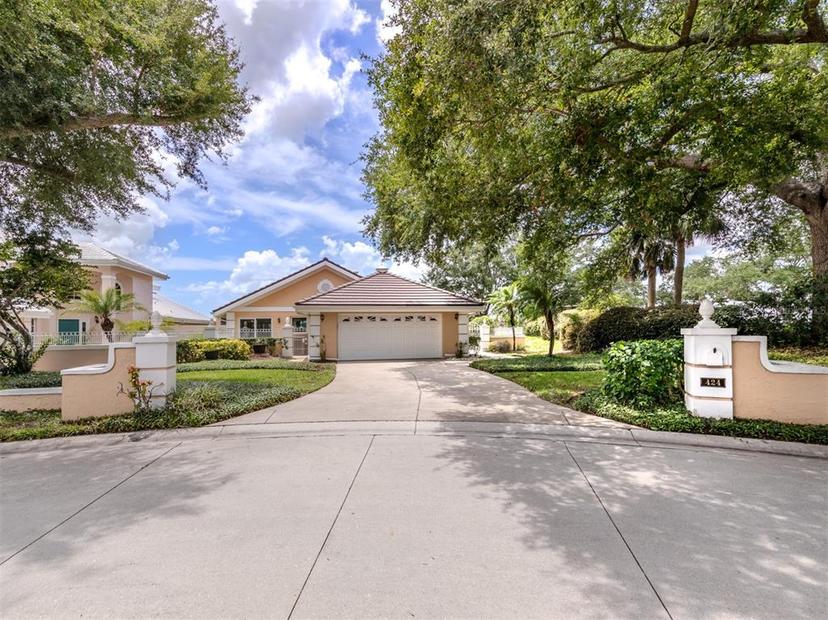 Picture of 424 Cardiff Road Unit 27, Venice FL 34293