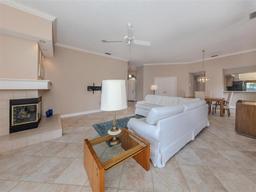 Picture of 424 Cardiff Road Unit 27, Venice, FL 34293