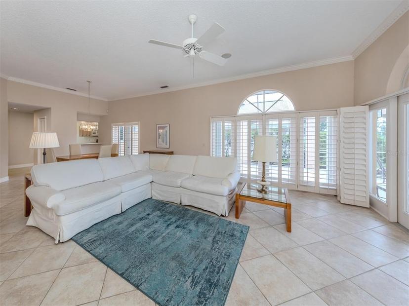 Picture of 424 Cardiff Road Unit 27, Venice FL 34293