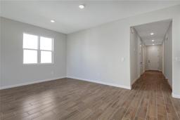 Picture of 4043 Bannock Avenue, Tavares, FL 32778
