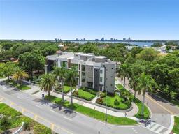 Picture of 94 W Davis Boulevard, Tampa, FL 33606