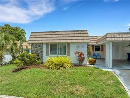 Picture of 2323 Waterbluff Place Unit V314, Sarasota, FL 34231