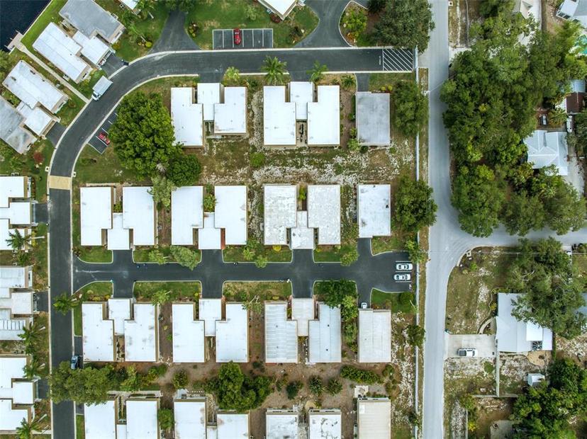 Picture of 2323 Waterbluff Place Unit V314, Sarasota FL 34231