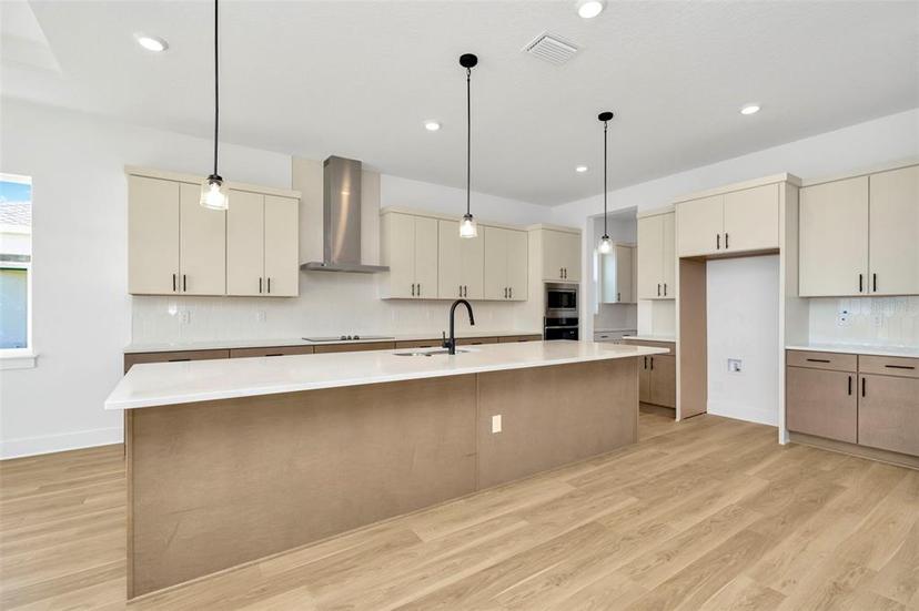 Picture of 8320 Golden Beach Court, Parrish FL 34219
