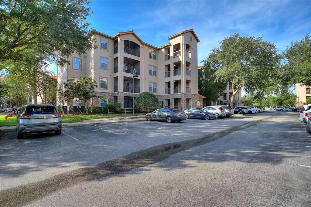 Picture of 1370 Tuscan Terrace Unit 2205, Davenport, FL 33896