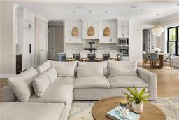 Picture of 2312 S Occident Street, Tampa, FL 33629