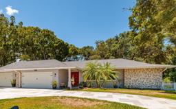 Picture of 2191 Paddock Circle, Dunedin, FL 34698