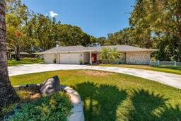 Picture of 2191 Paddock Circle, Dunedin, FL 34698