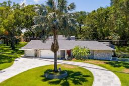 Picture of 2191 Paddock Circle, Dunedin, FL 34698