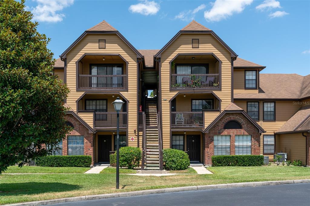 Picture of 320 Black Oak Court Unit 107, Altamonte Springs, FL 32701