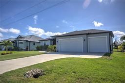 Picture of 8380 Tecumseh Circle, Port Charlotte, FL 33981