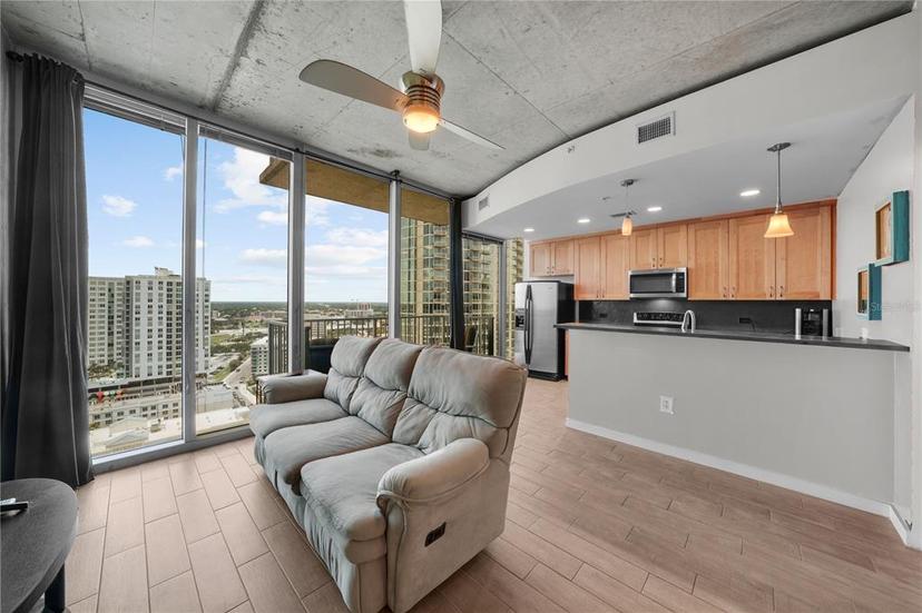 Picture of 777 N Ashley Drive Unit 1909, Tampa FL 33602