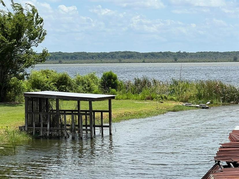 Picture of 860 Cr 482B, Lake Panasoffkee FL 33538