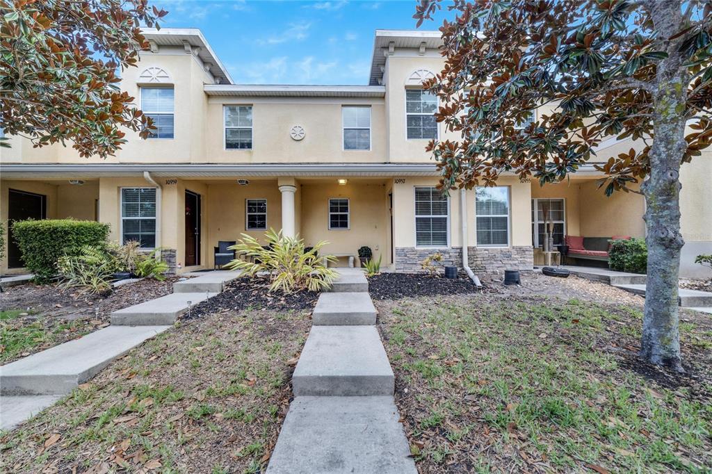 Picture of 10957 Keys Gate Drive, Riverview, FL 33579