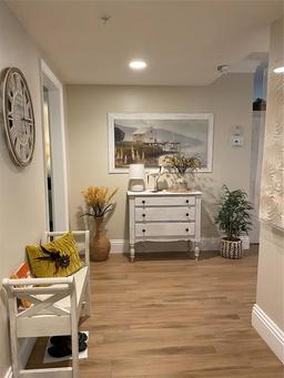 Picture of 36750 Us Highway 19 N Unit 21-302, Palm Harbor, FL 34684