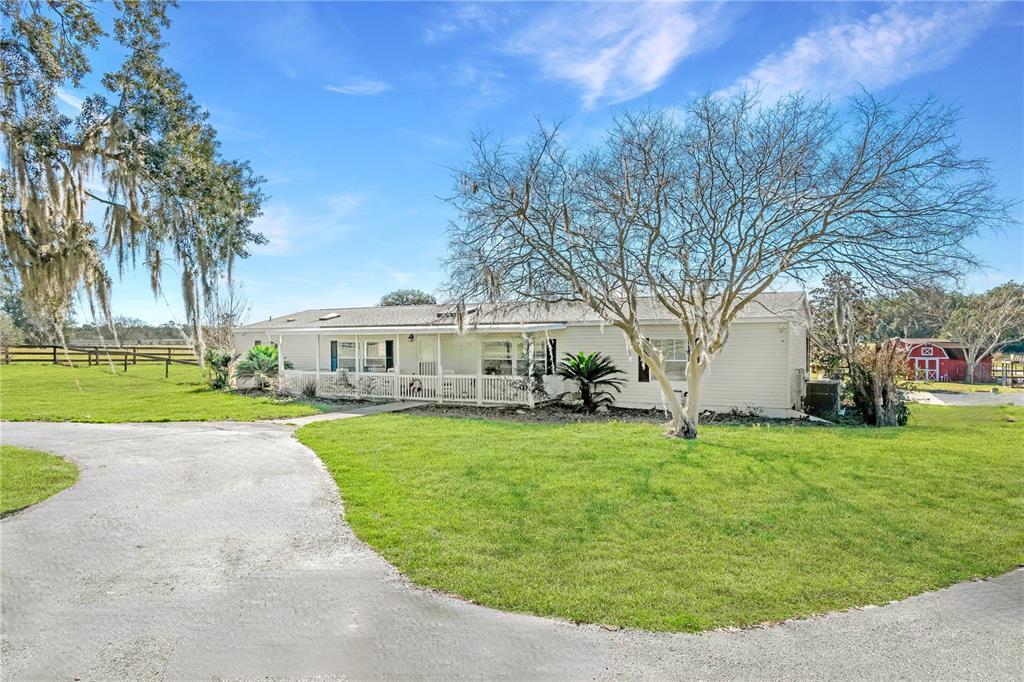 Picture of 13122 SE Highway 42, Weirsdale, FL 32195