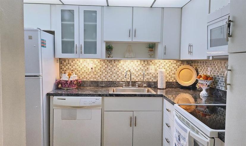 Picture of 1400 Saint Charles Place Unit 614
