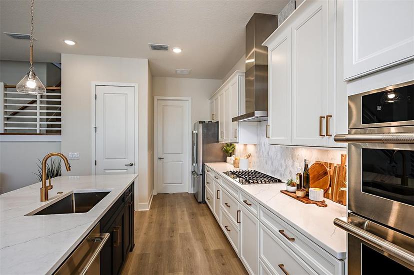 Picture of 725 Anegada Lane, Sarasota FL 34234