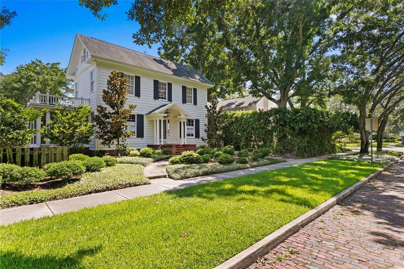 Picture of 716 14Th Avenue Ne, St Petersburg FL 33701
