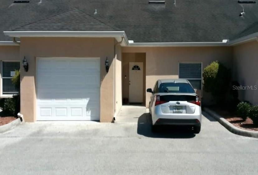 Picture of 10362 Chalmer Street Unit 10362, Spring Hill FL 34608