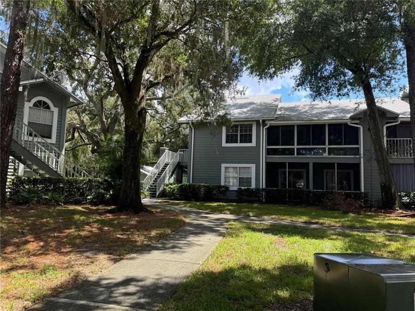Picture of 11941 Skylake Place Unit A, Temple Terrace FL 33617