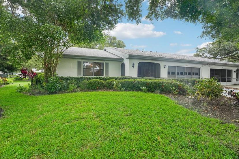 Picture of 1606 Laughton Place, Sun City Center FL 33573