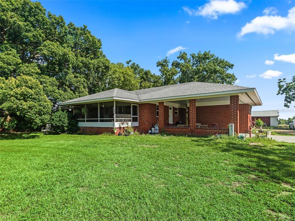 Picture of 16661 SE Highway 42, Weirsdale, FL 32195