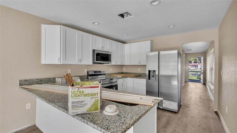 Picture of 1033 Lakewood Court, Lakeland FL 33801