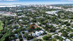 Picture of 2344 Bay Street W, Sarasota, FL 34237