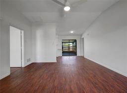 Picture of 7087 Spinnaker Boulevard, Englewood, FL 34224