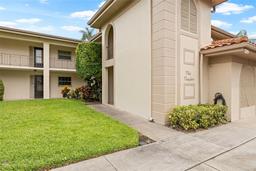 Picture of 19029 Us Highway 19 N Unit 4-5, Clearwater, FL 33764