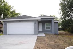 Picture of 1005 N Park Road, Plant City, FL 33563