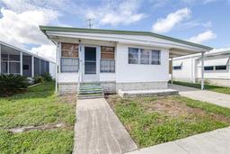 Picture of 1500 County Road 1 Unit 243, Dunedin, FL 34698