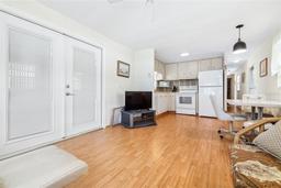 Picture of 1500 County Road 1 Unit 243, Dunedin, FL 34698