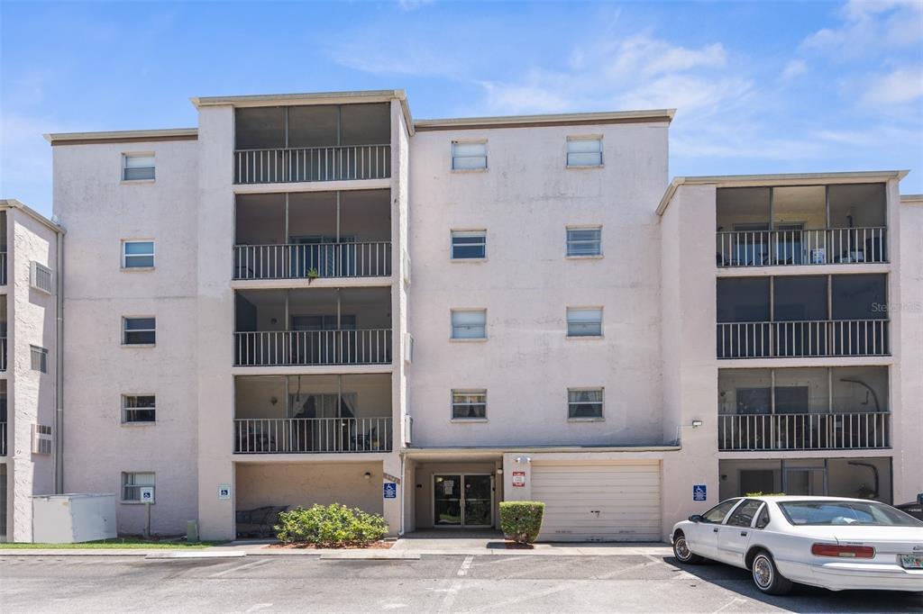 Picture of 5541 Bay Boulevard Unit 209, Port Richey, FL 34668